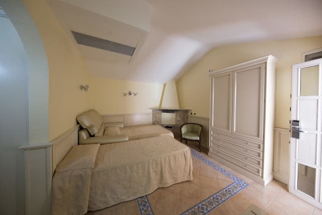 Mancini Park Hotel-四人房-1