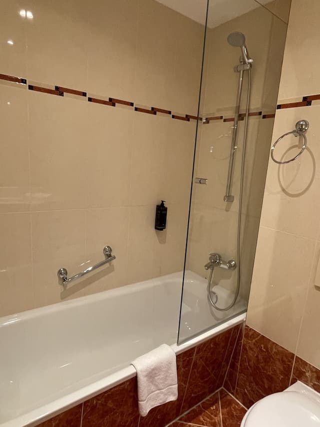 選帝侯大道柏靈莊園美居酒店-標準客房-1