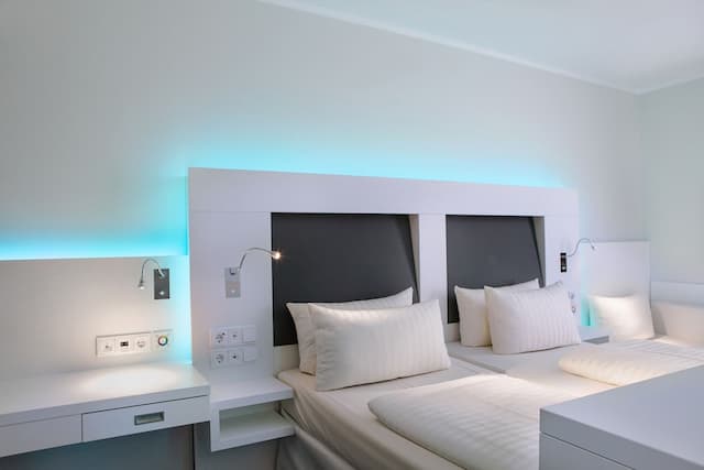 Grand Hotel Downtown-Triple Room-2