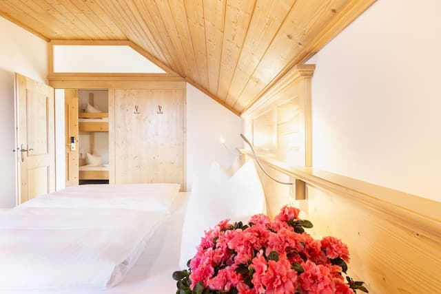 格拉斯爾蘭德酒店-標準公寓, 1 張特大雙人床, 露台, 花園景 (Single Use)-2