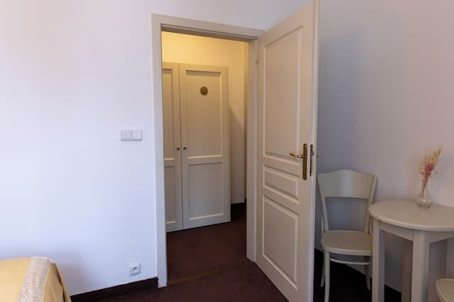 Sir Toby's Midtown - Hostel-Double Room, 1 Queen Bed-6