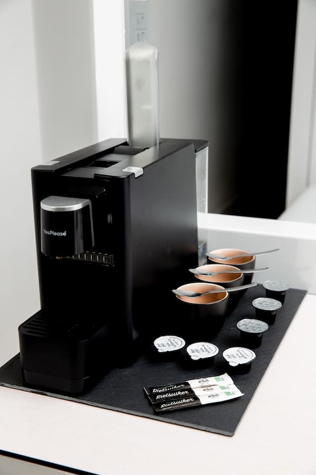 キュービック ホテル アムステルダム WTC-スーペリア ルーム キングベッド 1 台-11