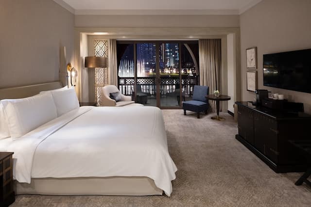 팰리스 다운타운-디럭스룸 (Fountain View)-1