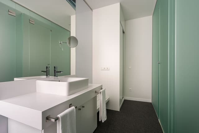 룸 메이트 오스카, 마드리드-스탠다드룸-4