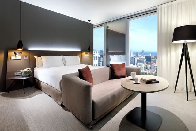 Melia Barcelona Sky-The Level, Suite, Sea View (2+2)-3