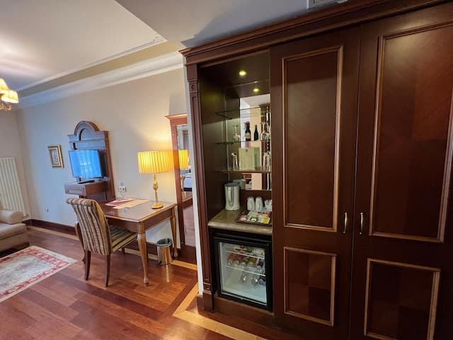 GLK プレミア リージェンシー スイーツ & スパ - スペシャル クラス-エグゼクティブ スイート-8