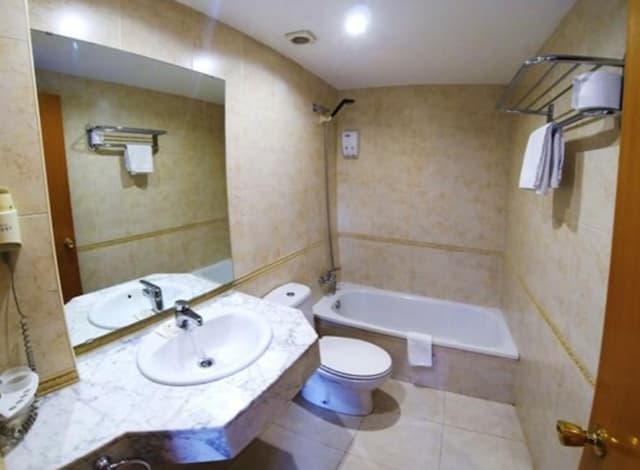 Standbyme Ramblas-Standard Double Room-8