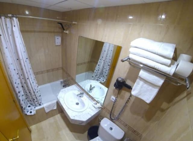 Standbyme Ramblas-Standard Double Room-7