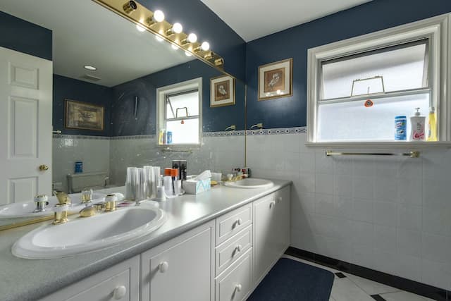 弗雷澤河里士滿民宿-客房, 1 張加大雙人床 (Shared Bath)-7