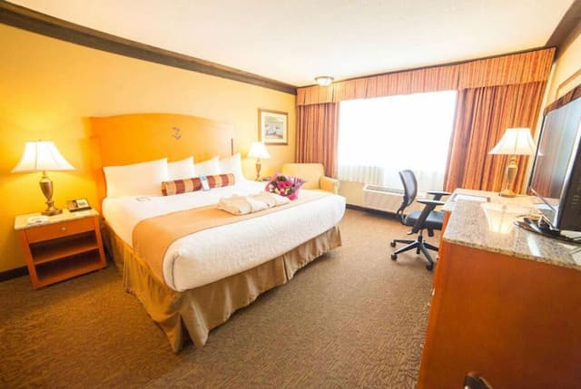 Abercorn Hotel, Trademark Collection by Wyndham-华丽客房, 1 张特大床, 无烟房-1