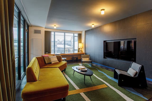 艾蜜莉飯店-高級套房, 1 張特大雙人床 (Loft Suite)-12