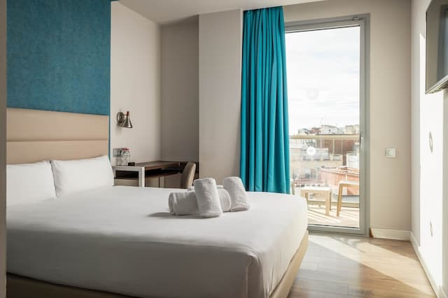 アルア スタジアム ホテル-ダブルルーム ダブルベッド 1 台 バルコニー (1 pax)-2