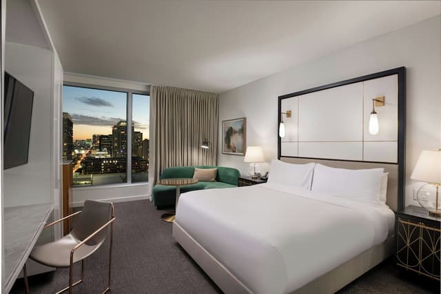 더 로라 호텔, 휴스턴 다운타운, 아토그래프 컬렉션-디럭스룸, 킹사이즈침대 1개 (Mobility/Hearing Accessible, Tub)-5