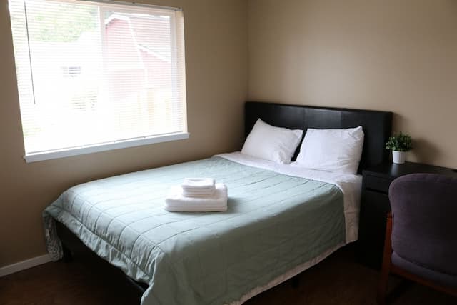 콰이어트 클린 앤드 컴포터블 룸-클래식 더블룸, 퀸사이즈침대 1개, 공용 욕실, 1층-2