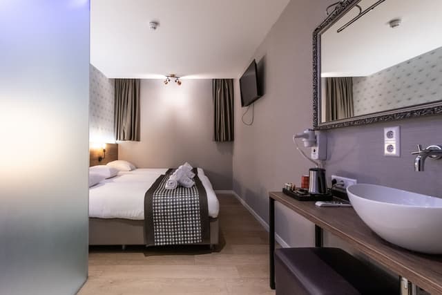 梅爾羅斯飯店-Souterrain Triple Room-1