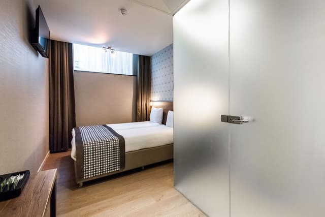 梅爾羅斯飯店-Semi Souterrain Twin Room-2