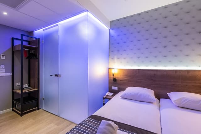 梅爾羅斯飯店-Souterrain Triple Room-4