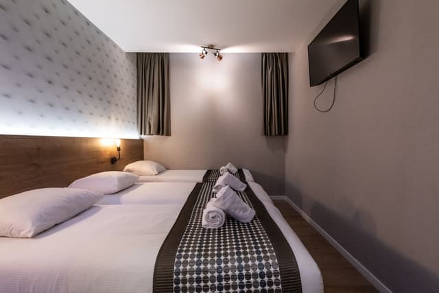 梅爾羅斯飯店-Souterrain Triple Room-3