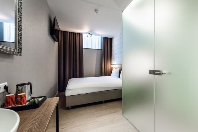 梅爾羅斯飯店-Semi Souterrain Double Room-1