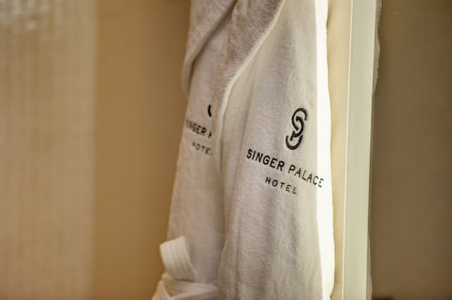 싱어 팰리스 호텔 로마-One Bedroom Prestige Suite-10