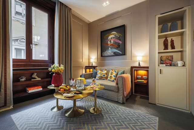싱어 팰리스 호텔 로마-One Bedroom Premier Suite-4