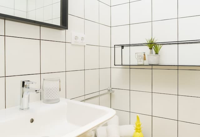 BYPILLOW Wander-Twin Room (Interior)-9