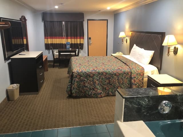 La Mirage Inn LAX Airport-Room, 1 King Bed, Non Smoking-6