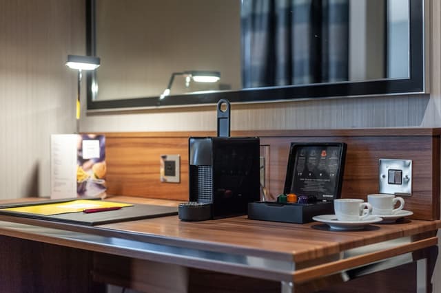 크라운 플라자 런던 히드로 T4 바이 IHG-스위트, 킹사이즈침대 1개-11