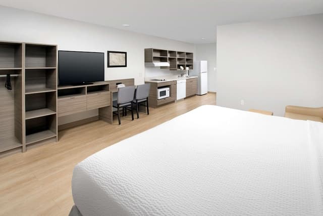 WoodSpring Suites Seattle Tukwila-Standard Room, 1 King Bed, Non Smoking-6