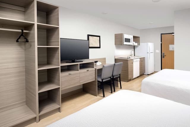 WoodSpring Suites Seattle Tukwila-Standard Room, 2 Queen Beds, Non Smoking-4