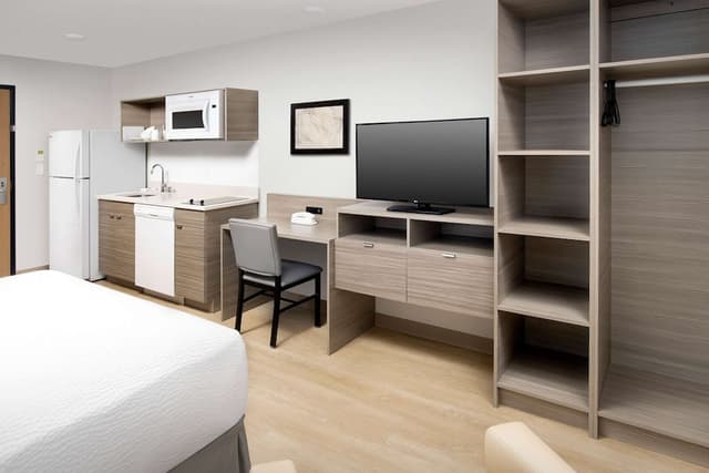 WoodSpring Suites Seattle Tukwila-Room, 1 Queen Bed, Accessible, Non Smoking-3