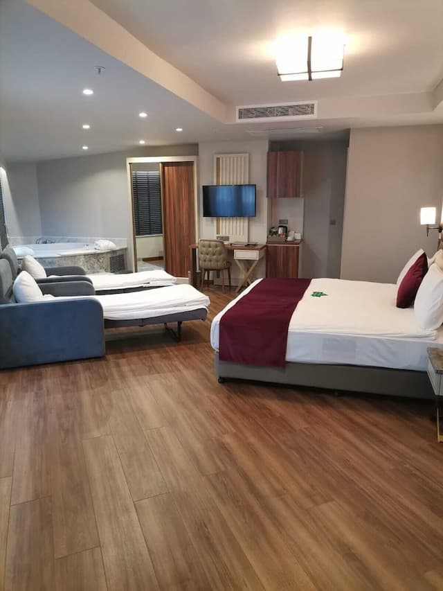 黃金皇家飯店及水療中心-Superior Suite Room with Sea View-2