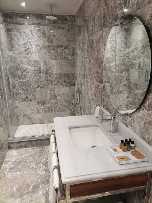 黃金皇家飯店及水療中心-Junior Suite Room-12