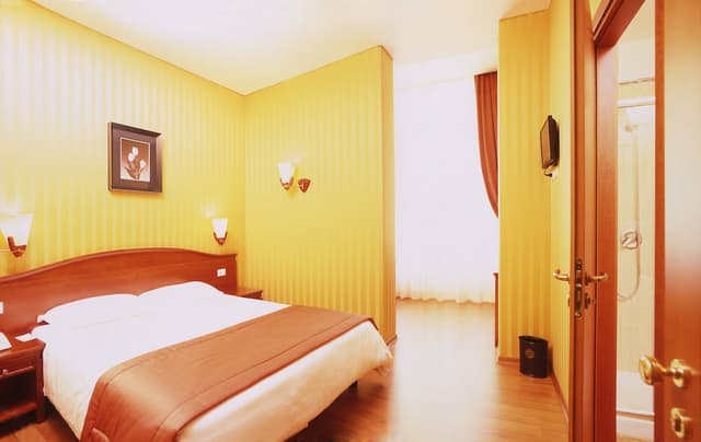 奧古斯塔魯西拉宮飯店-三人房-3