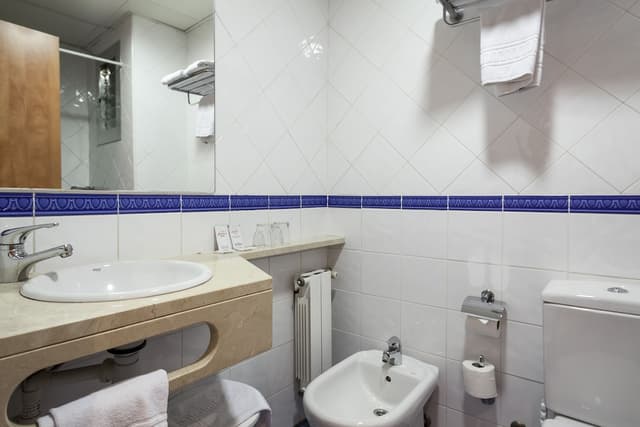 阿克塔安提貝思酒店-雙人或雙床房-10