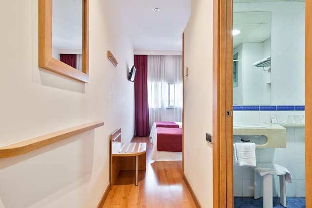 阿克塔安提貝思酒店-雙人或雙床房-5