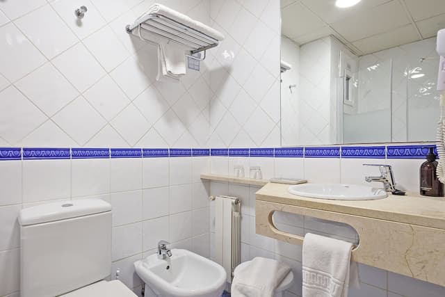 阿克塔安提貝思酒店-雙人或雙床房-6