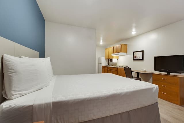 WoodSpring Suites Houston Willowbrook-Suite, 1 Queen Bed, Accessible, Non Smoking-2