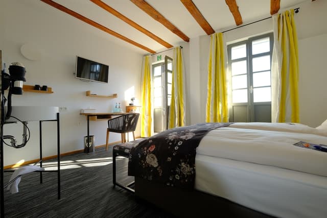 호텔 쇠너 아우시히트-스탠다드 더블룸-4