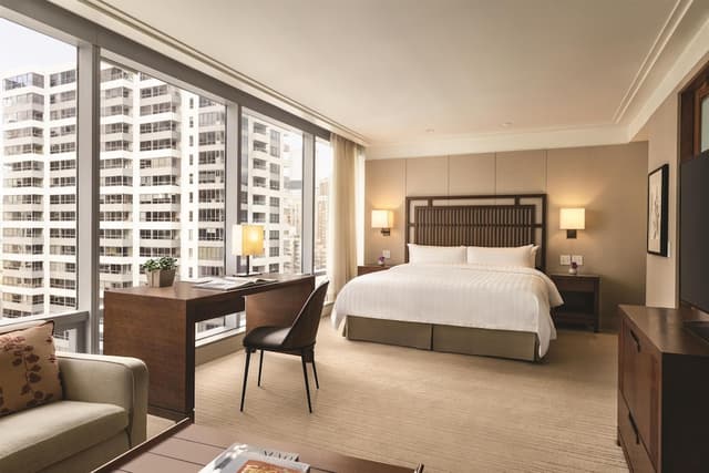 溫哥華香格里拉-豪華客房, 1 張特大雙人床及 1 張梳化床-1