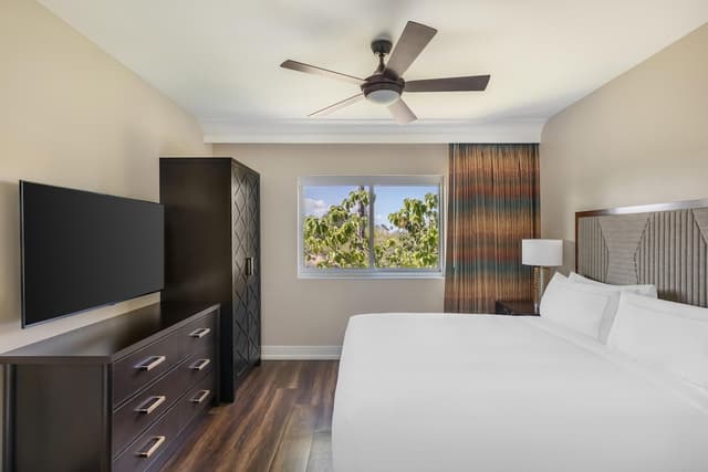 韋科洛亞國王之地希爾頓分時度假俱樂部-2 BDRM 1KING 2DBL GOLFVIEW SUITE W/ SOFABED-9