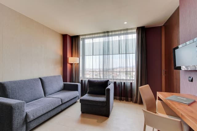 Hotel Badalona Tower-小型套房-4