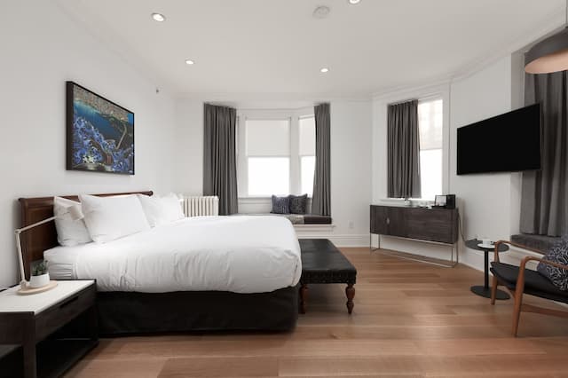 Victorian Hotel-高级房, 1 张特大床-4