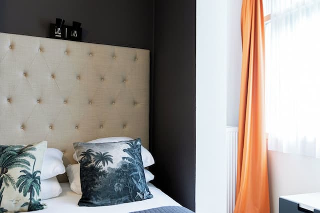 クエンティン アムステルダム ホテル-ラグジュアリー ルーム ダブルベッド 1 台 専用バスルーム (bed size: 150 cm)-4