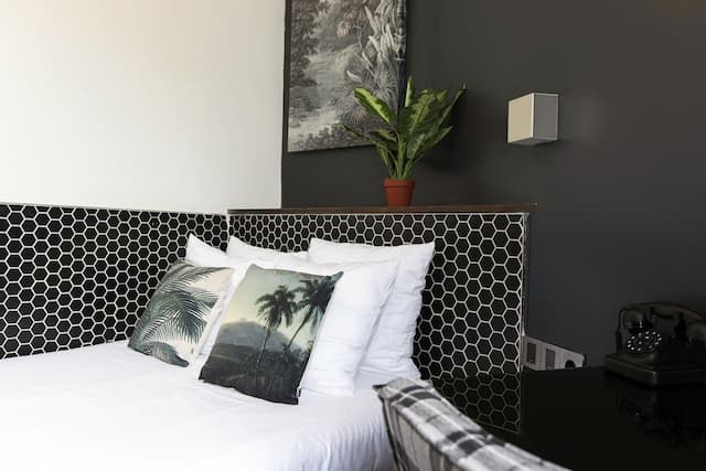 クエンティン アムステルダム ホテル-スタンダード ルーム ダブルベッド 1 台 専用バスルーム-4