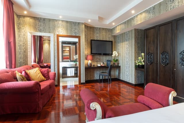 銀色家園飯店-套房, 熱水浴缸-1