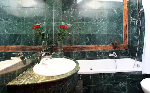 로얄 로드 레지던스-로맨틱 듀플렉스, 침대(여러 개), 간이주방, 중이층-9