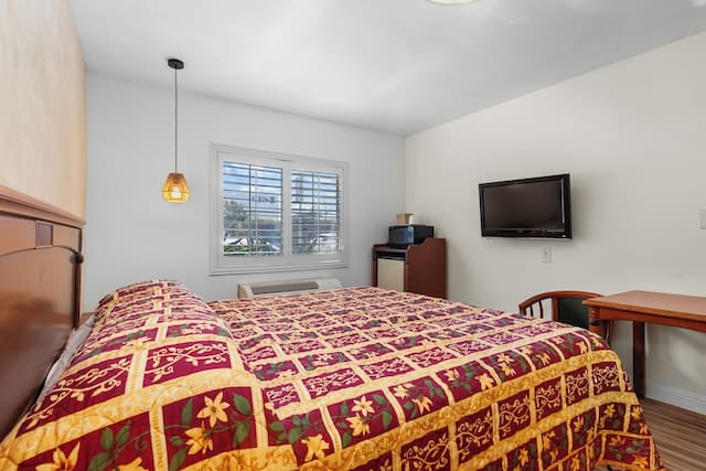 Beverly Inn-华丽客房-6