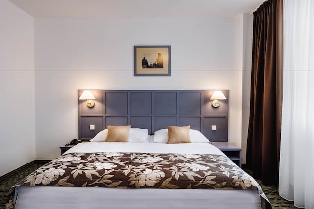 Central Hotel Prague-Superior Single Room-1