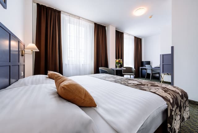 Central Hotel Prague-Superior Single Room-3